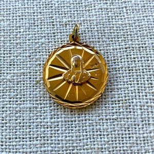 14K gold Vintage Mary pendant